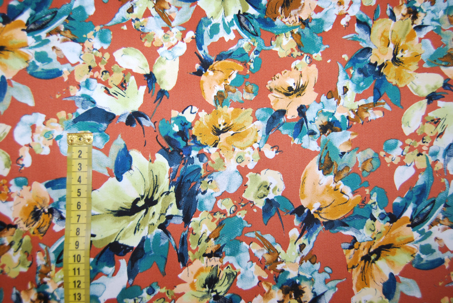 Flowers stretchsatin (fler färger)