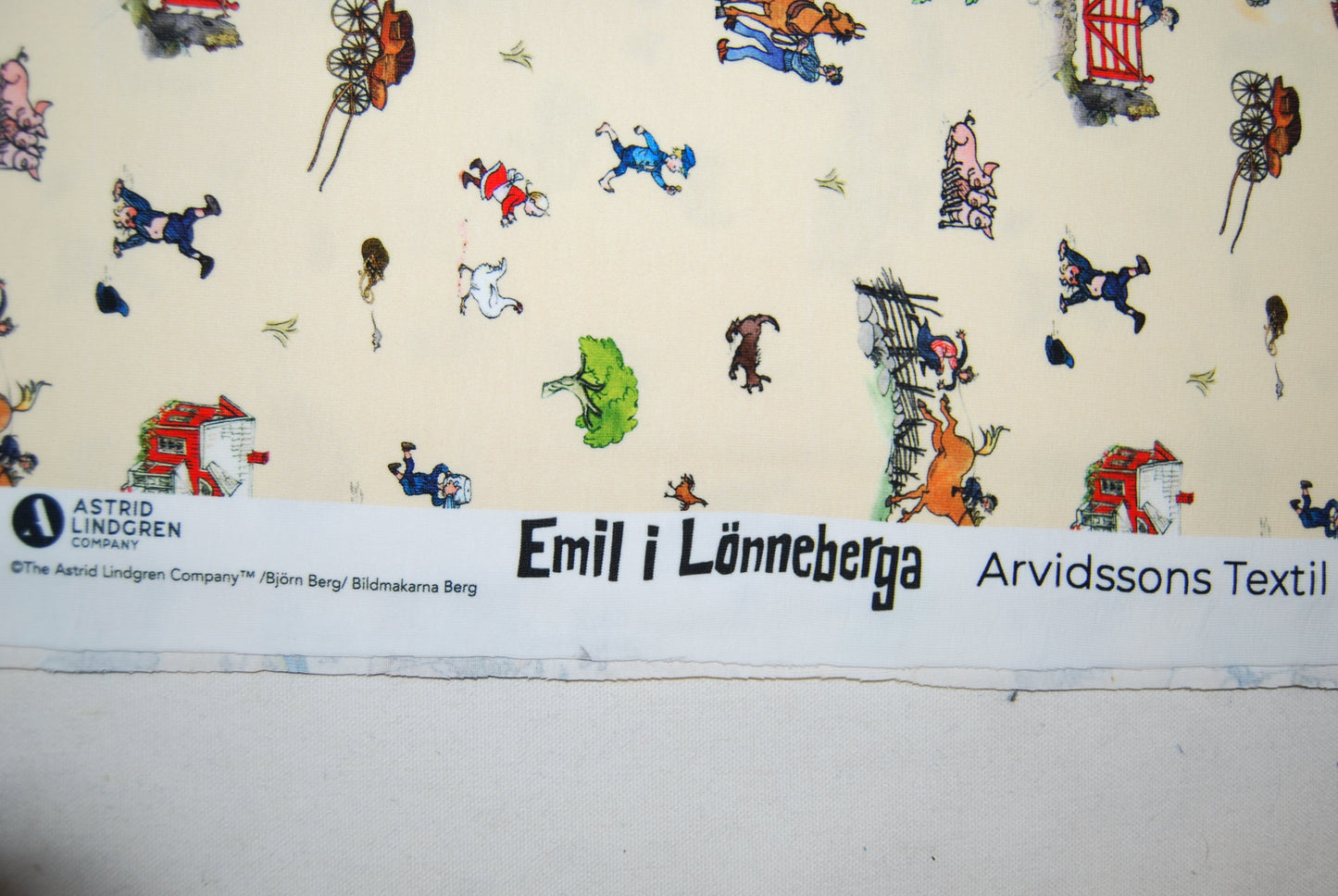 Emil i Lönneberga trikå (fler varianter)