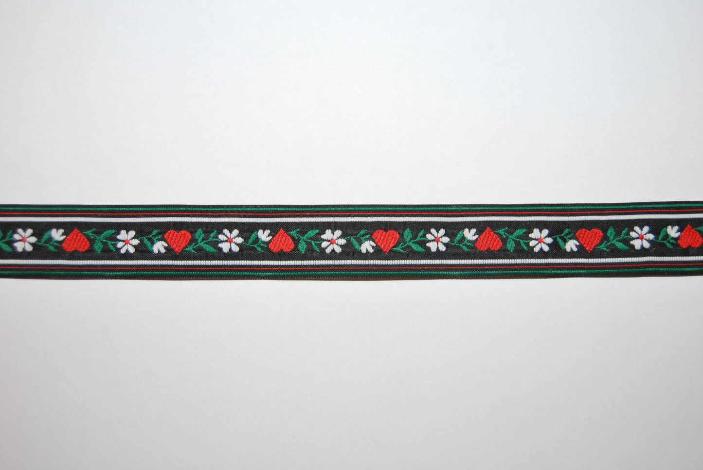 Hjärtan och blommor slöjdband (fler färger)