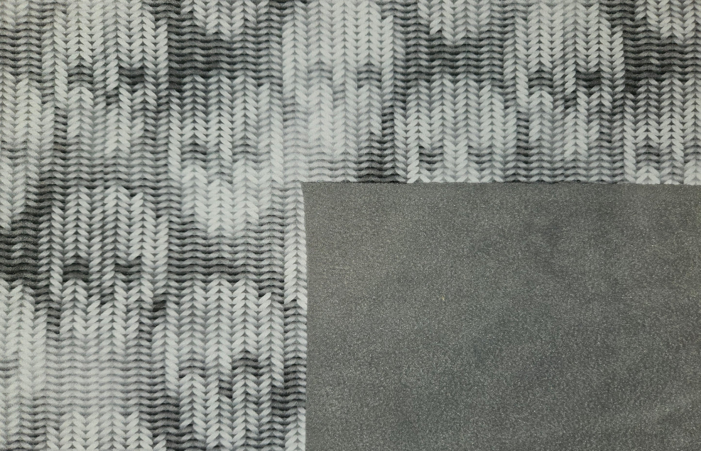 Softshell Knitted skulls