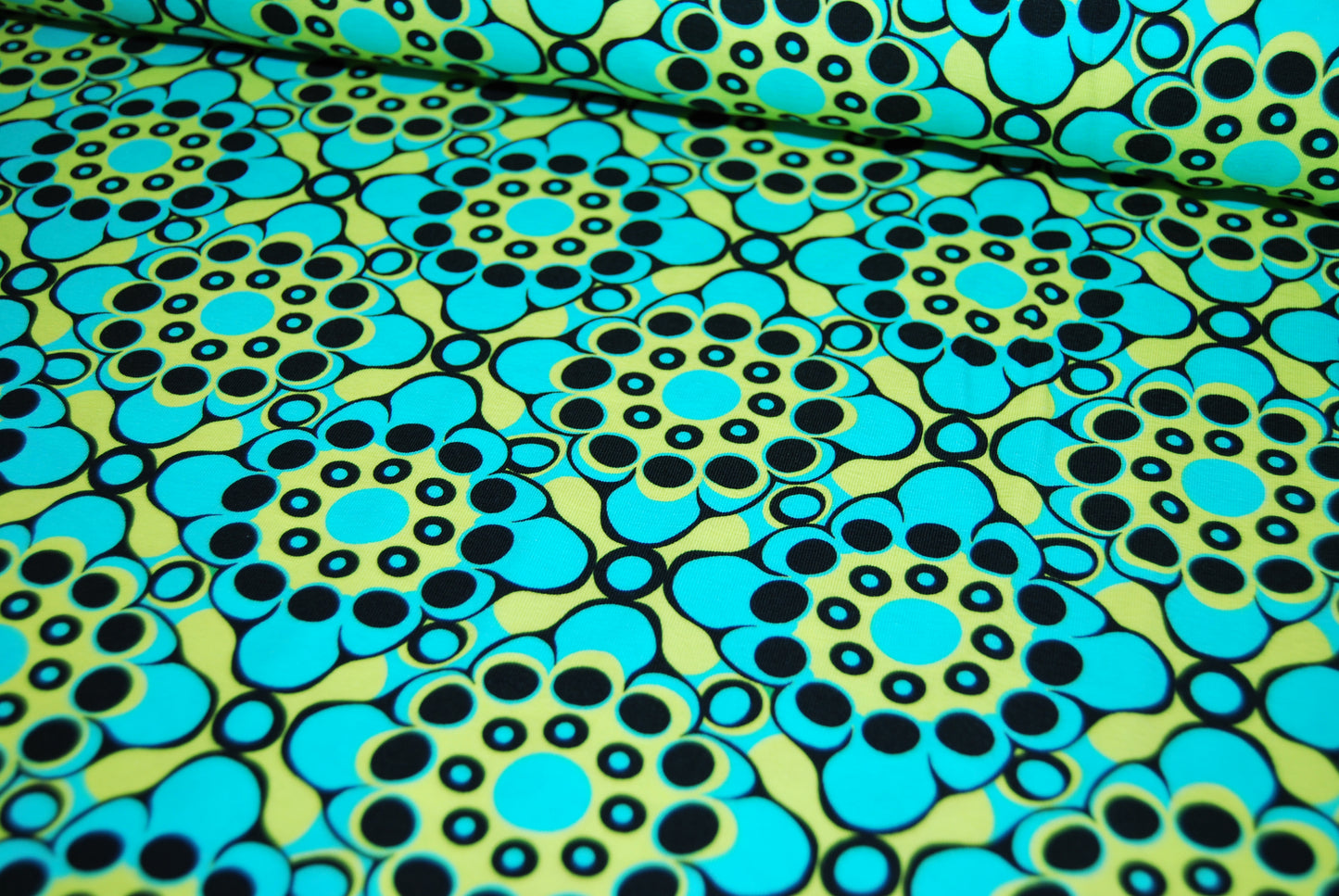 Happy flowers trikå (fler färger)