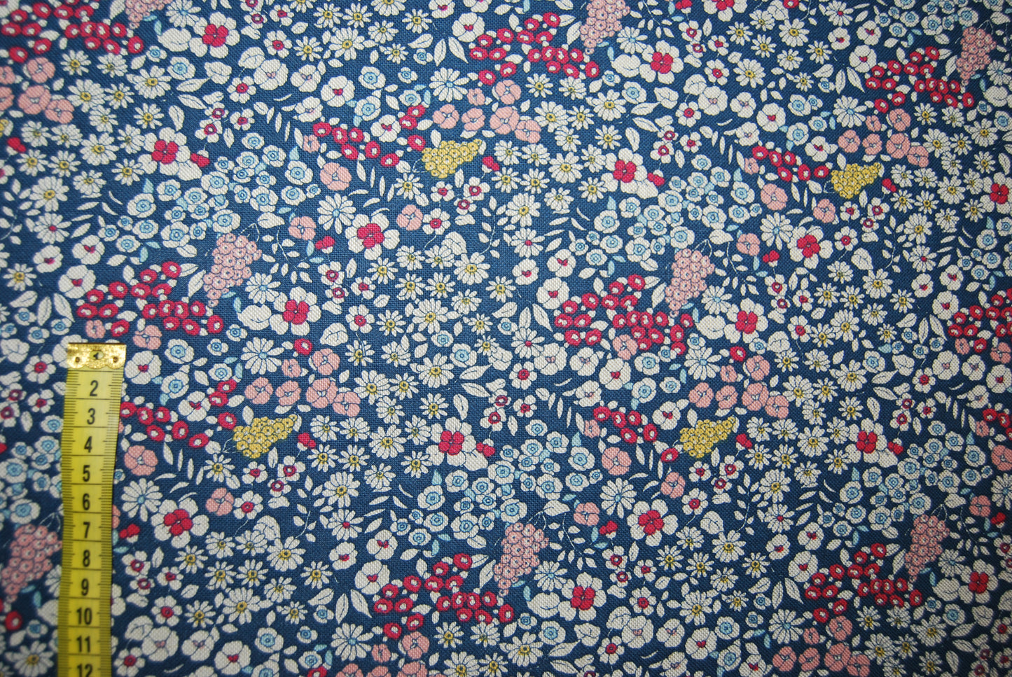 Blomsteräng linneliknande