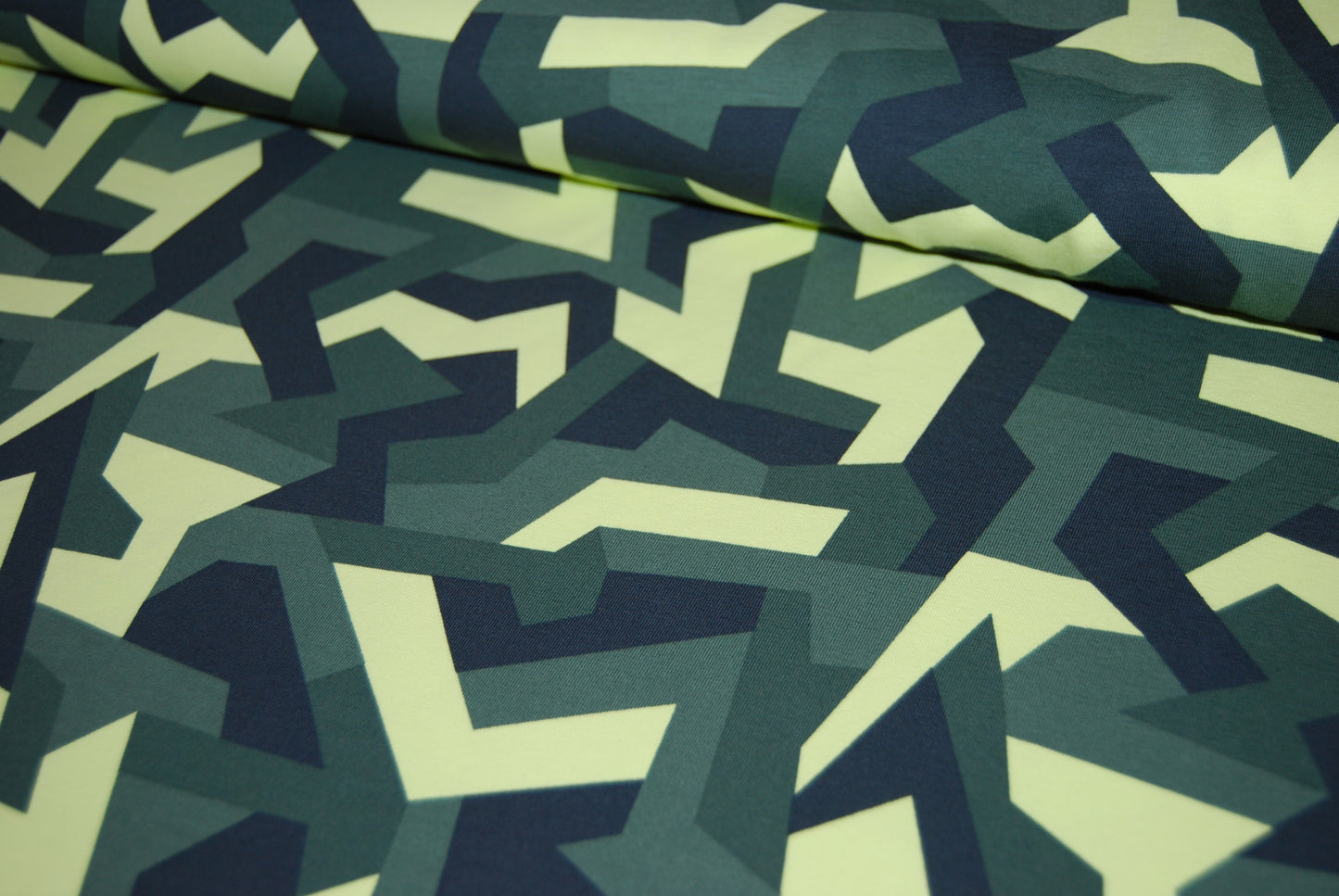 Camouflage lightning trikå (fler färger)