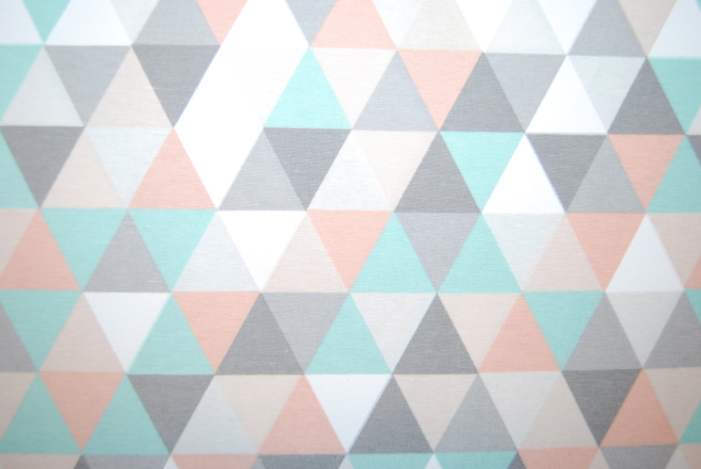 Pastell trianglar linneliknande
