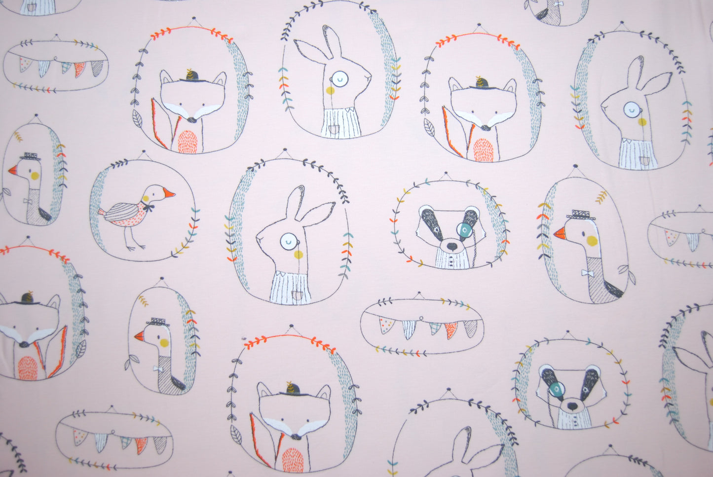 Playful animals trikå (fler färger)