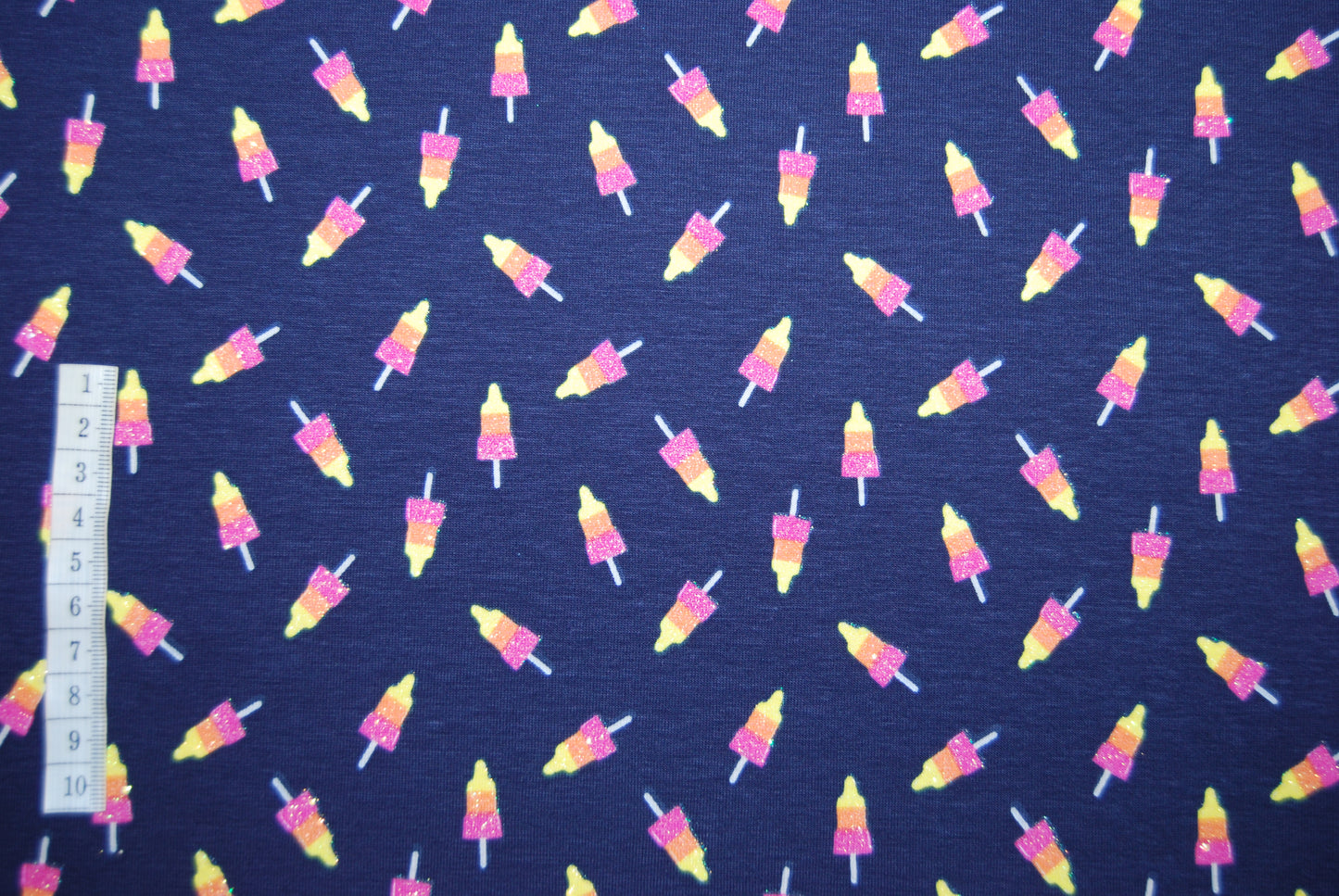 Raketglass glittertrikå