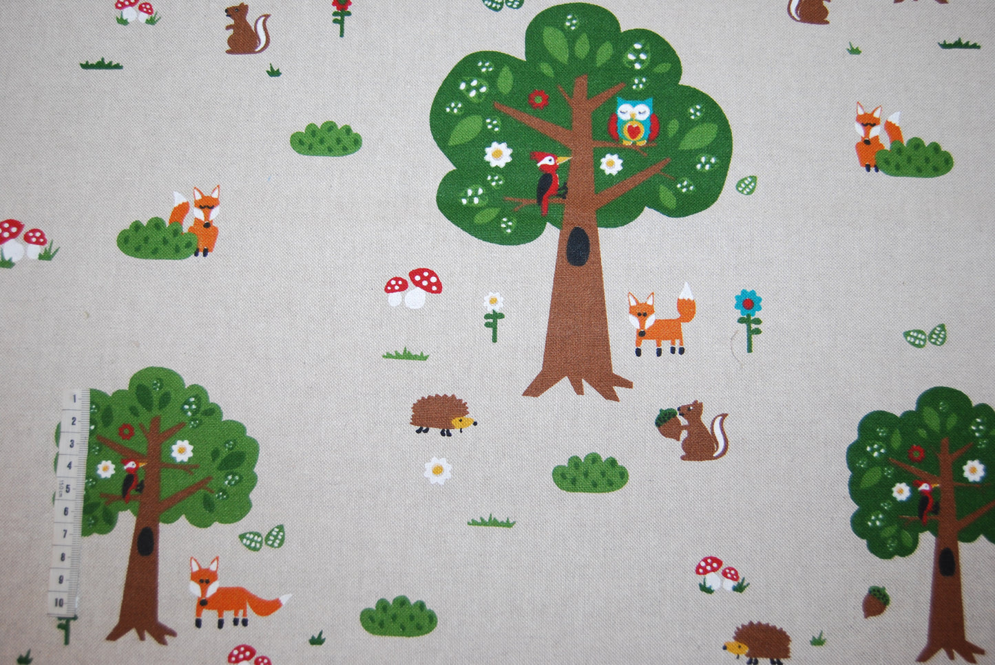 Rävskogen linneliknande