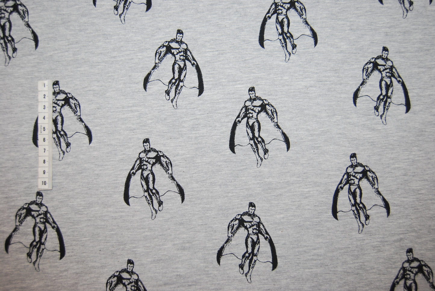 The superhero trikå