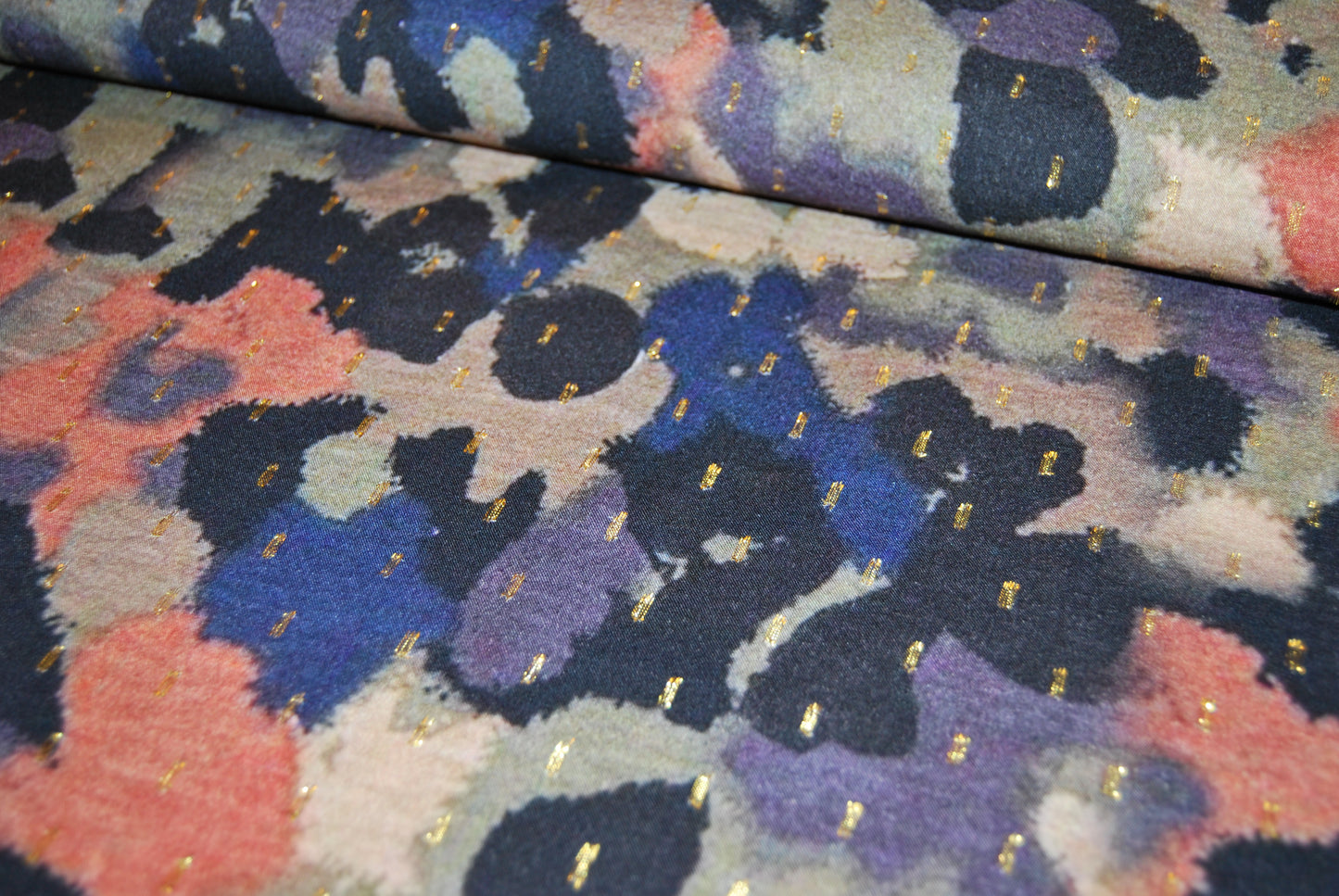 Abstract jungle lurex viskos
