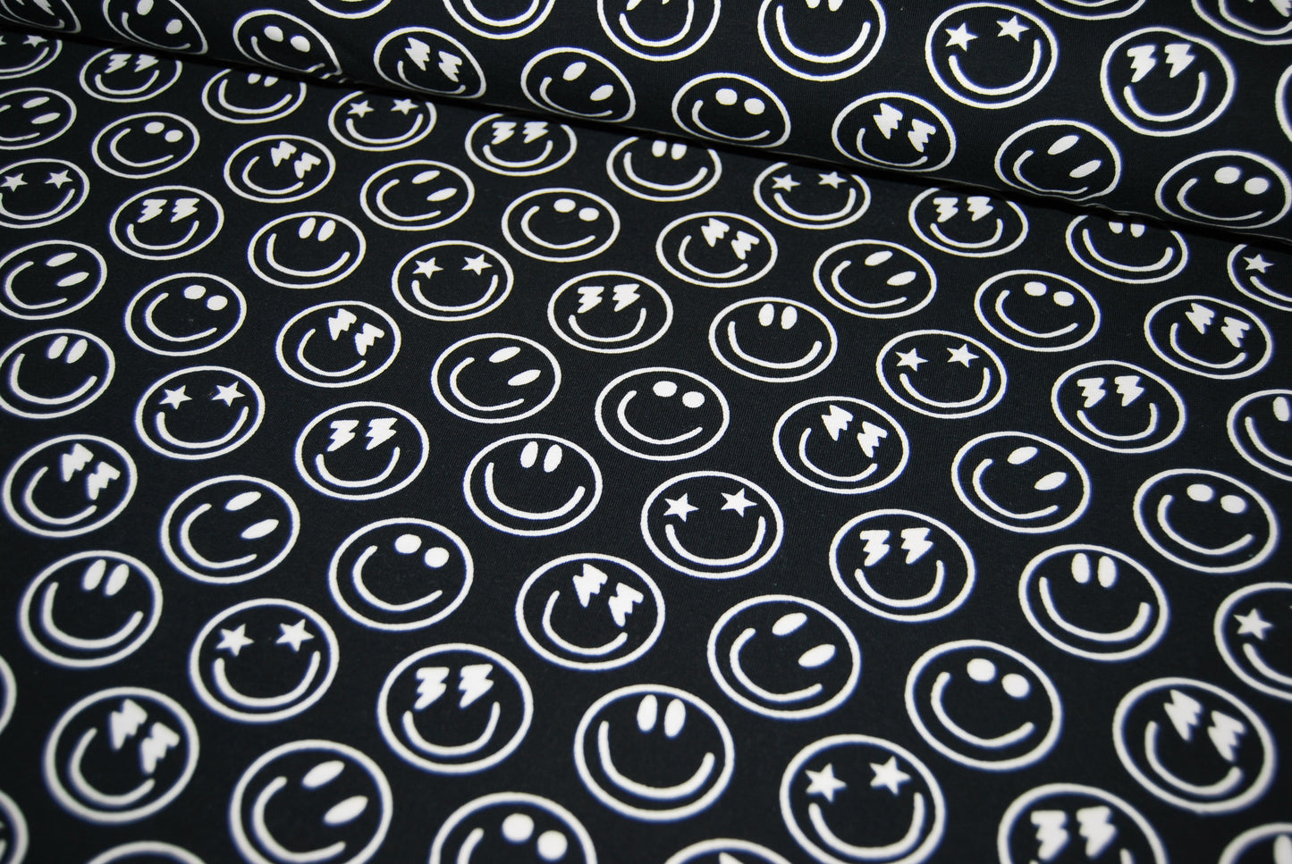 Happy faces trikå (fler färger)