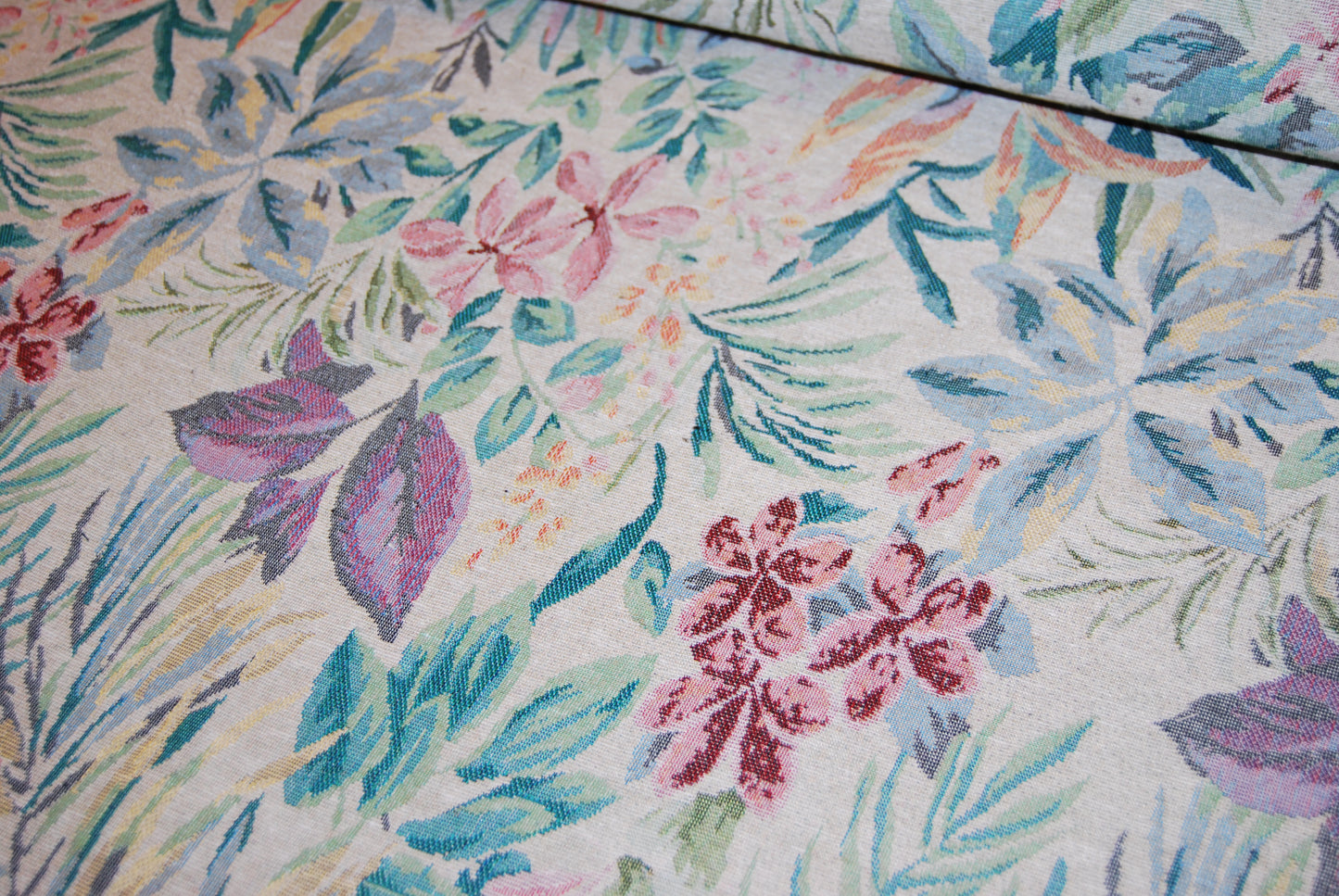 Blommor & blad gobeläng (fler färger)