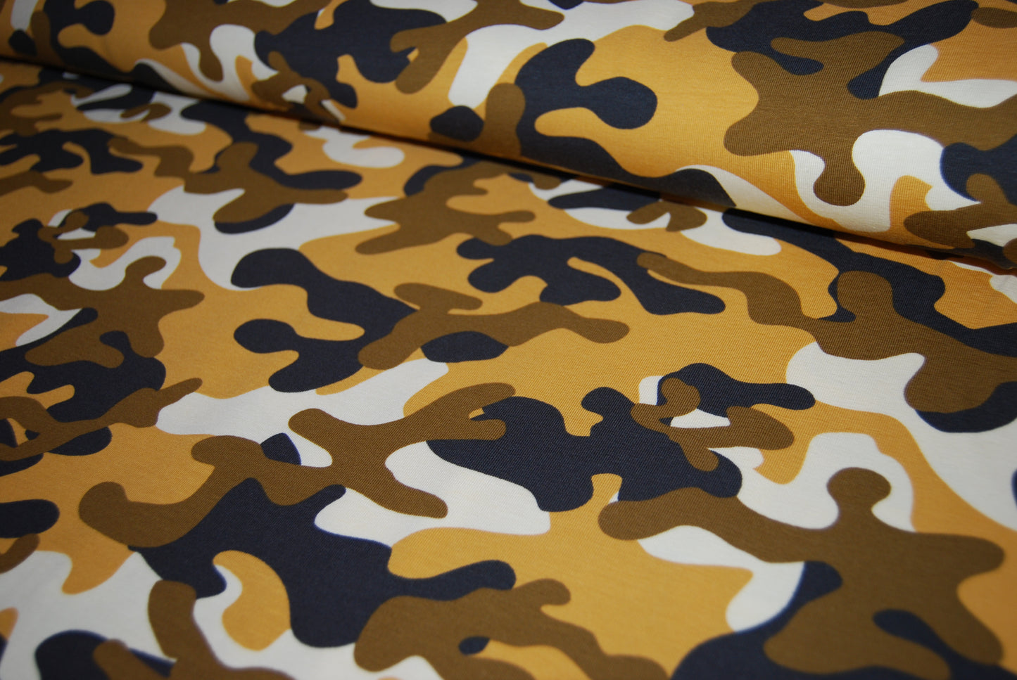 Camouflage trikå (fler färger)