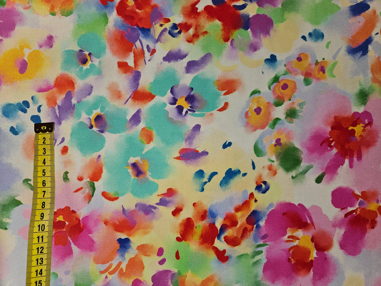 Flowers watercolours stretch viskospoplin