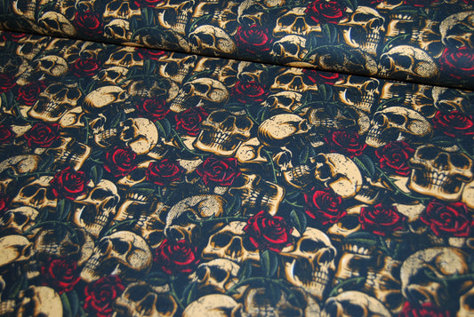 Skulls and roses bomullspoplin