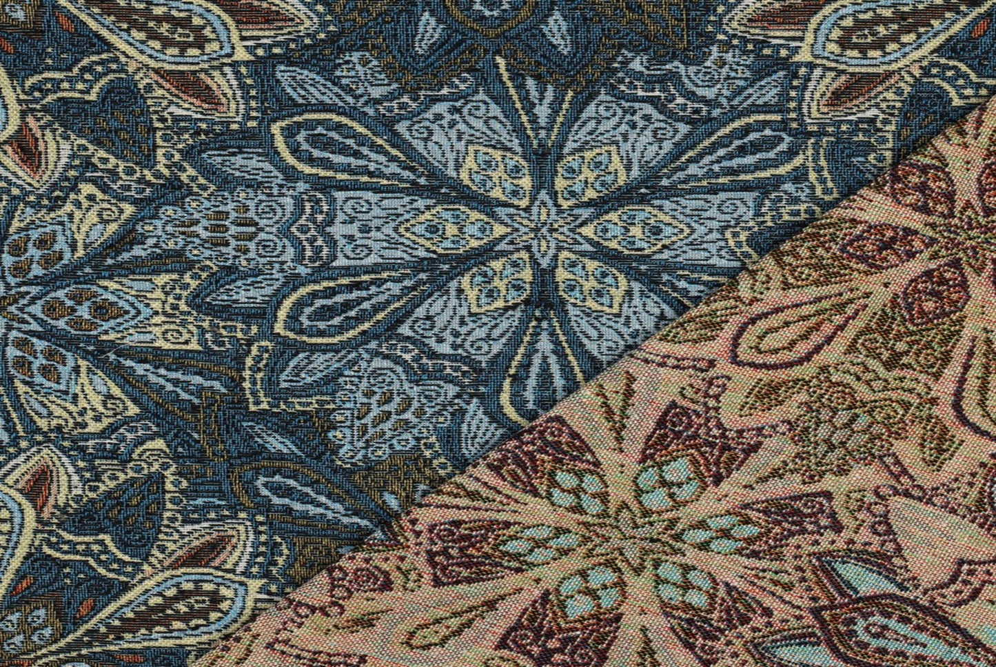 Graphic flowers gobeläng
