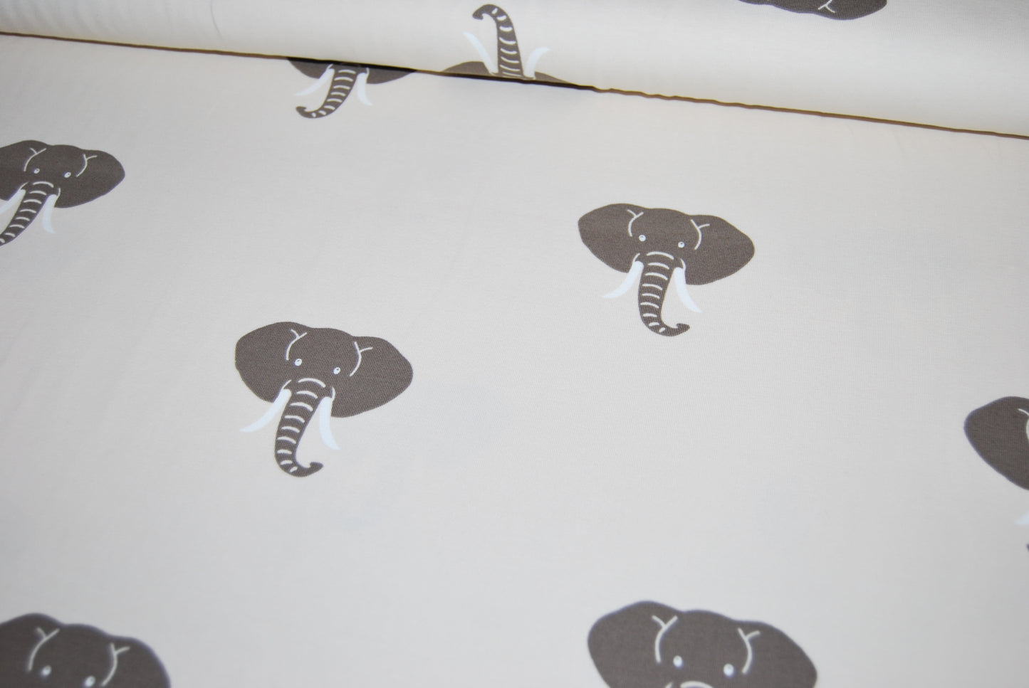 Elephant trikå (fler färger)