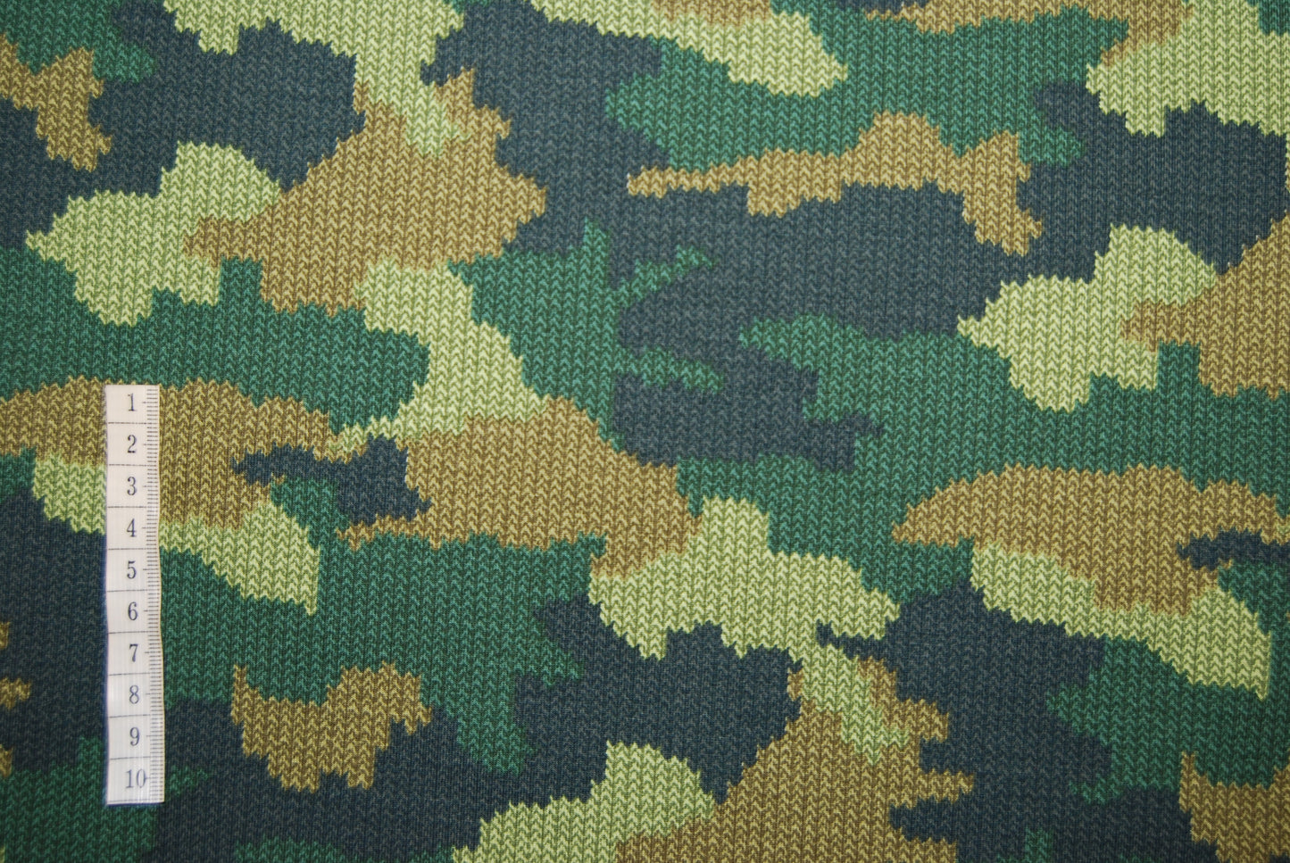 Camouflage stickad jogging