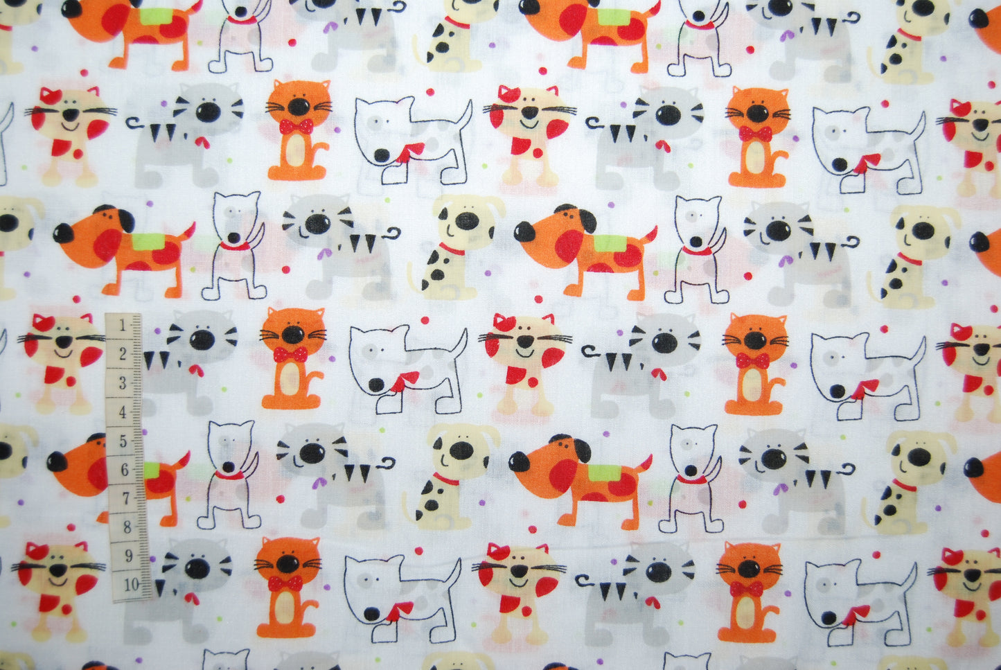 Cats and dogs bomullspoplin